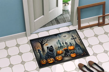 Keeshond Spooky Halloween Doormat